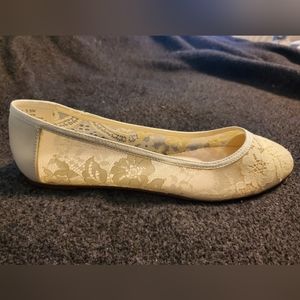 Bridal Flats